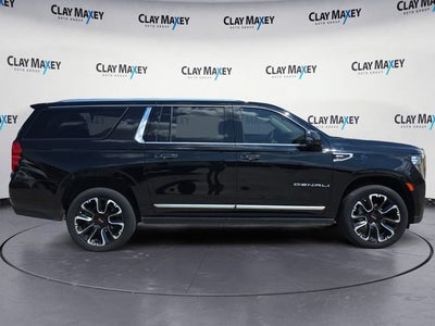2022 GMC Yukon XL Denali