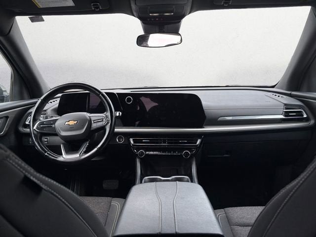 2024 Chevrolet Traverse LS