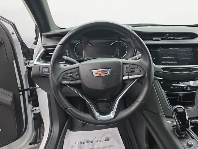 2023 Cadillac XT6 Luxury