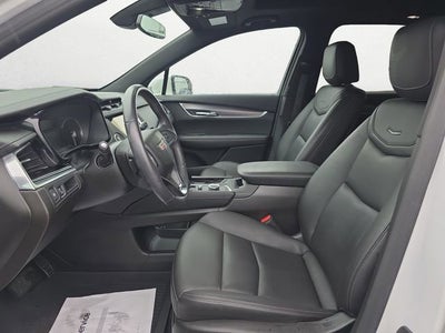 2023 Cadillac XT6 Luxury