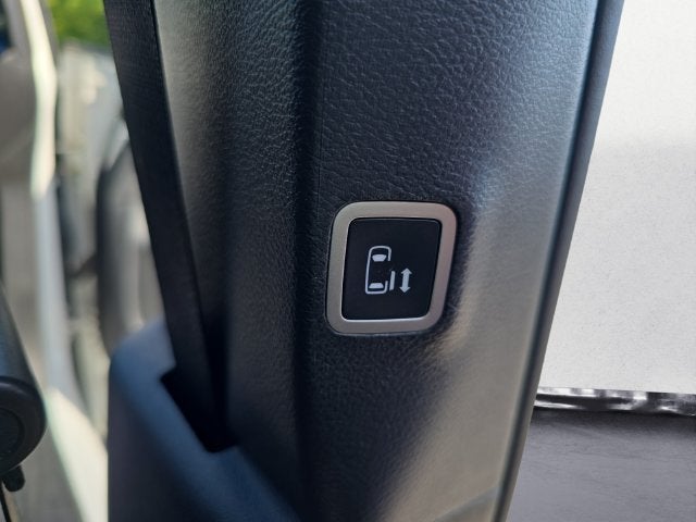 2023 Chrysler Pacifica Touring