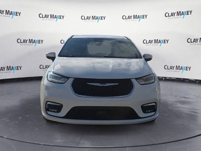 2023 Chrysler Pacifica Touring