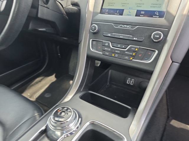 2020 Ford Fusion SEL
