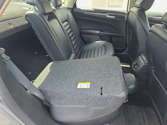 2020 Ford Fusion SEL
