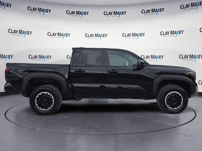 2024 Toyota Tacoma 4WD SR5