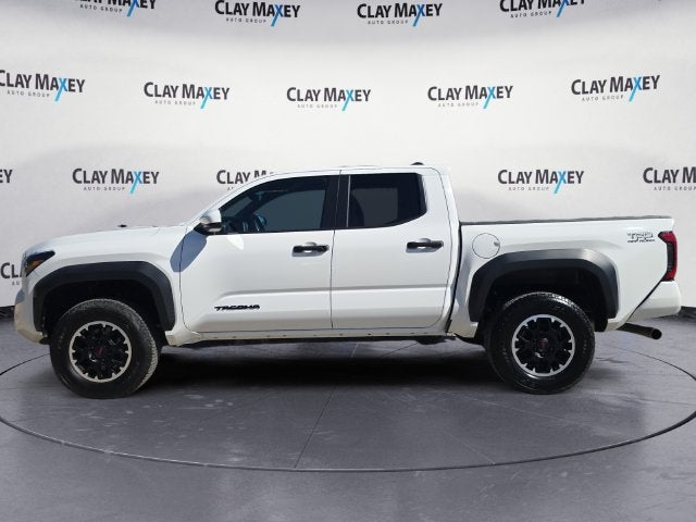 2024 Toyota Tacoma 4WD SR5