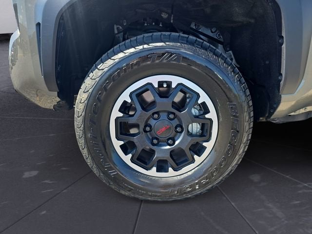 2024 Toyota Tacoma 4WD SR5