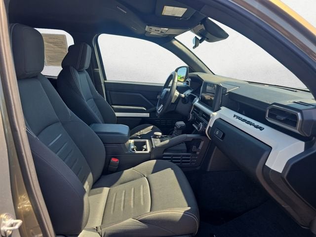 2024 Toyota Tacoma 4WD SR5