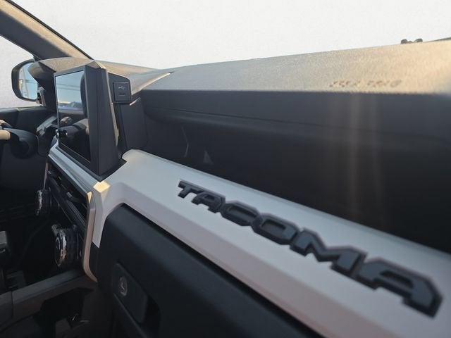 2024 Toyota Tacoma 4WD SR5