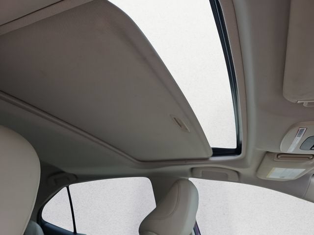 2020 Toyota Camry Hybrid XLE