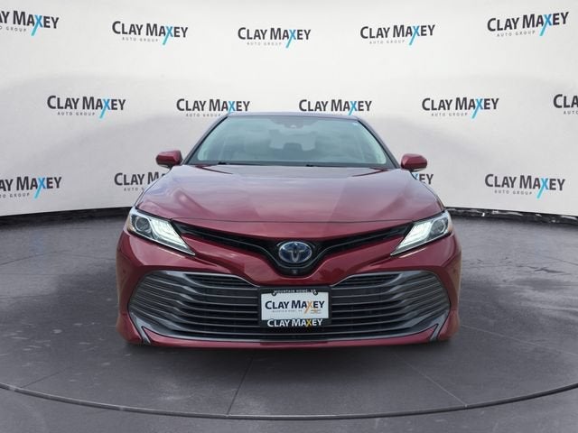 2020 Toyota Camry Hybrid XLE
