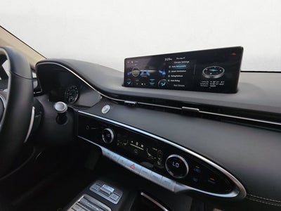 2025 Genesis GV70 2.5T