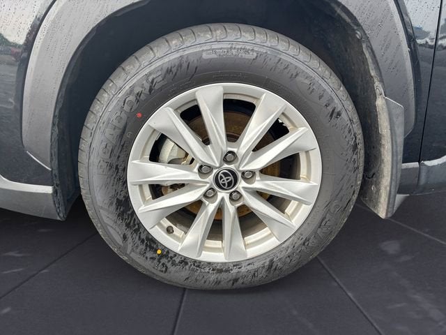 2022 Toyota Corolla Cross LE